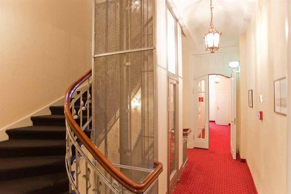 Hotel Fuerst Bismarck Hamburg Bagian luar foto