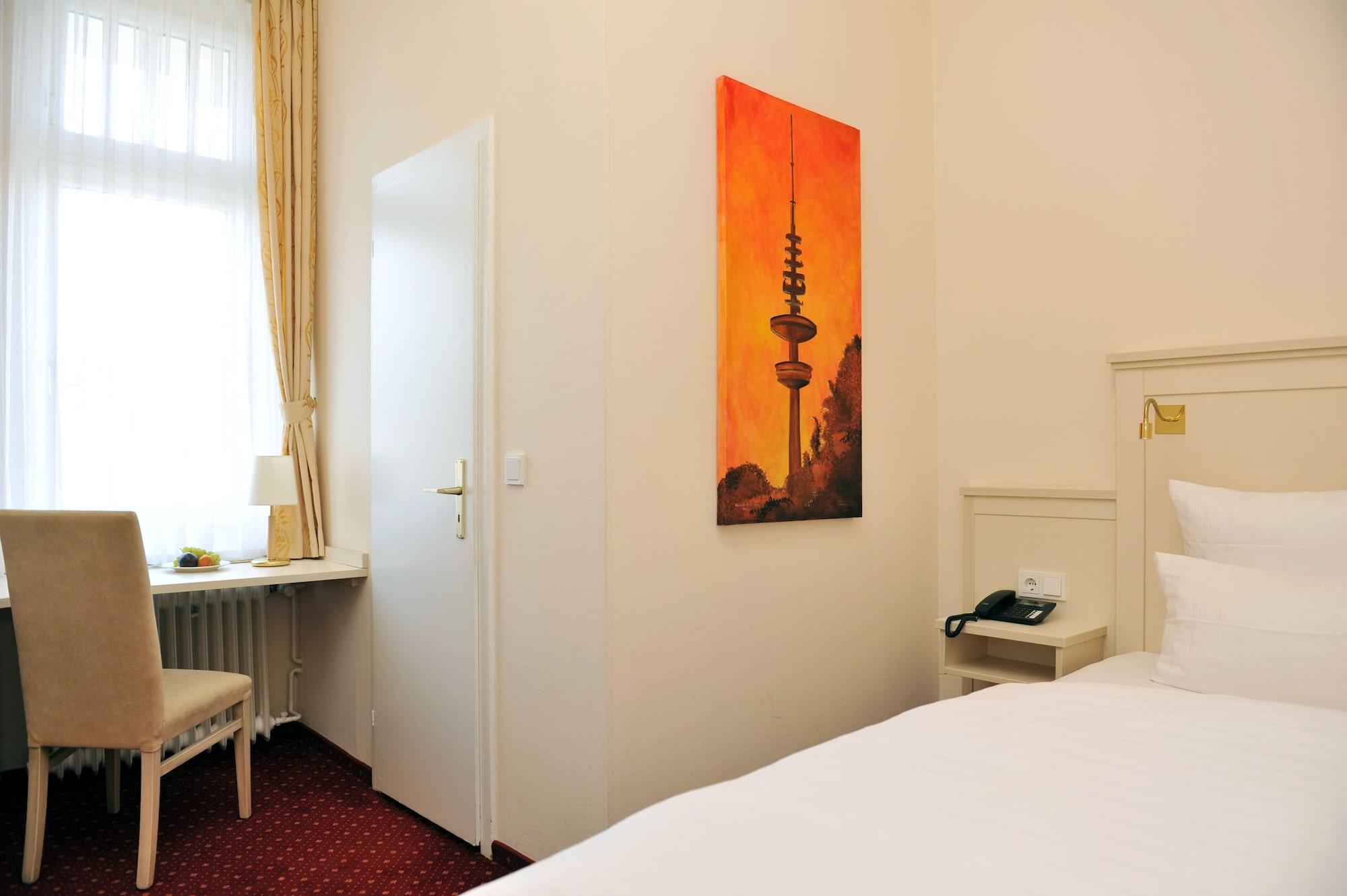 Hotel Fuerst Bismarck Hamburg Bagian luar foto