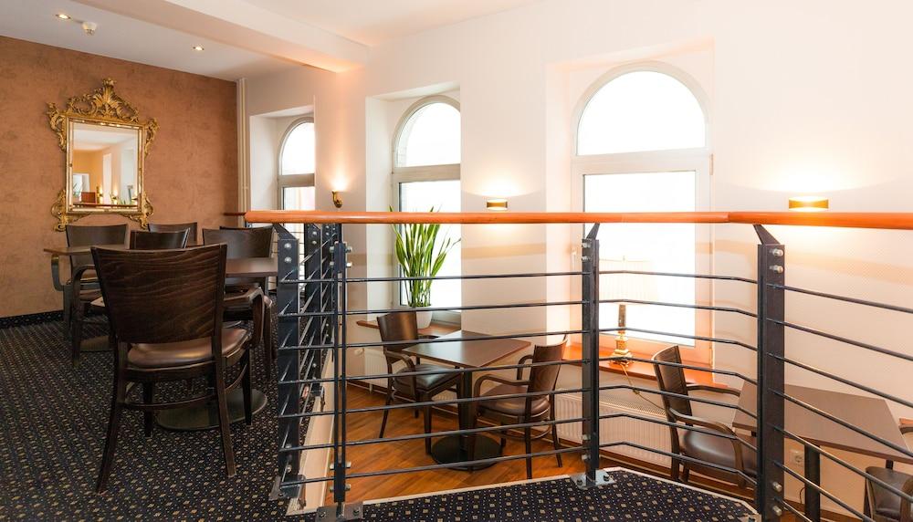Hotel Fuerst Bismarck Hamburg Bagian luar foto