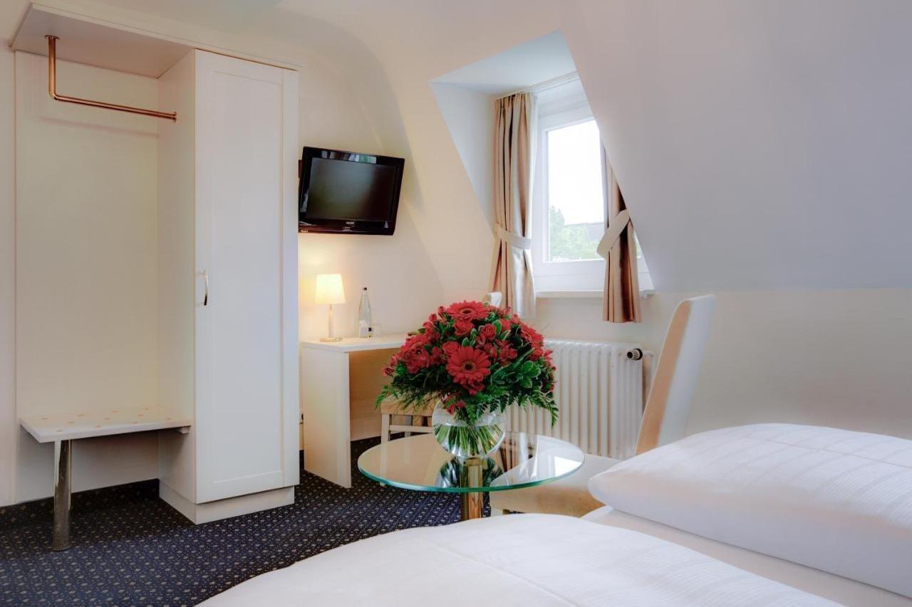 Hotel Fuerst Bismarck Hamburg Bagian luar foto