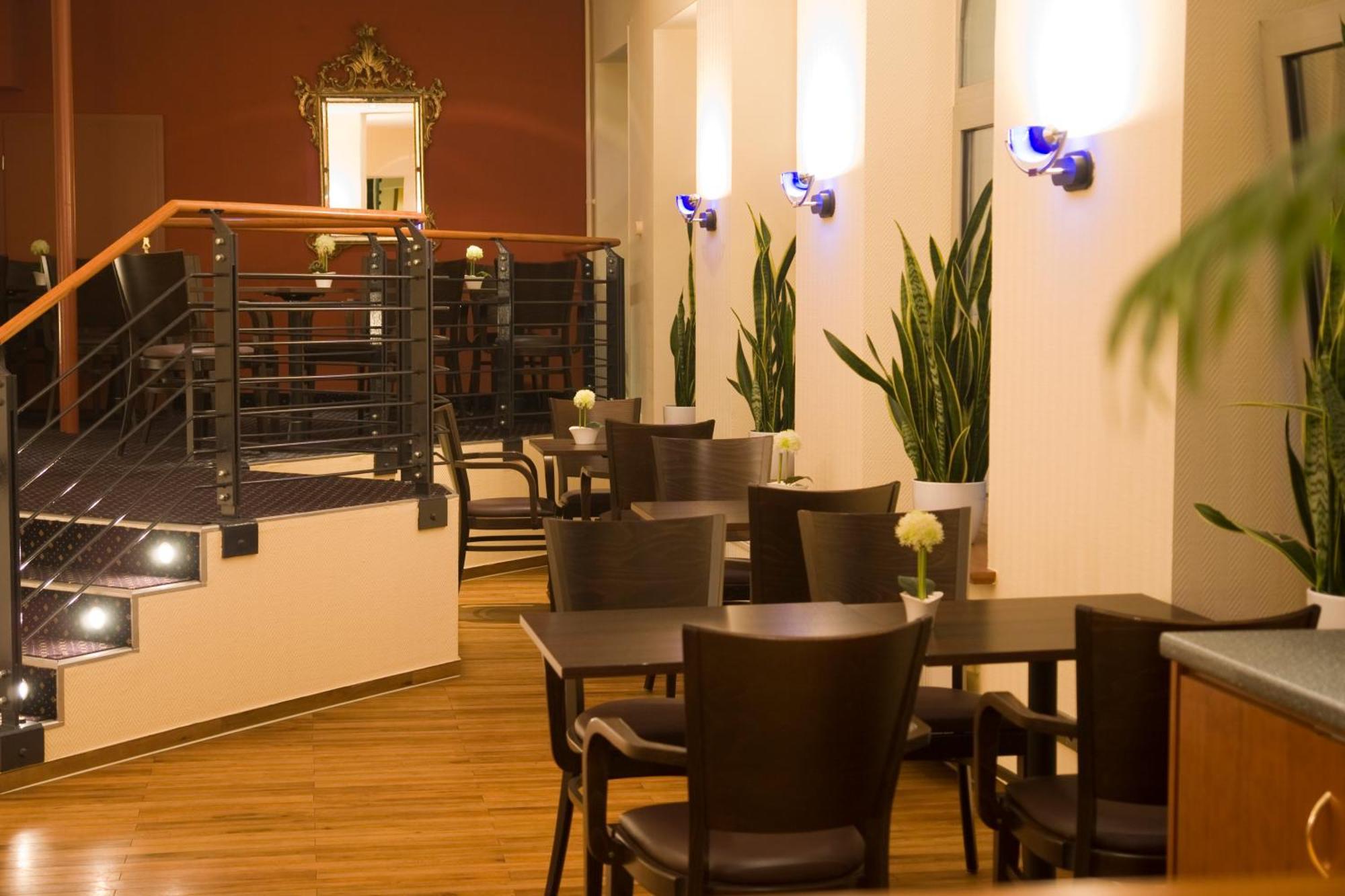 Hotel Fuerst Bismarck Hamburg Bagian luar foto